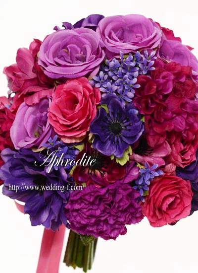 フォトｗｄ用大人のクラッチブーケ マーメイドに濃ピンク紫 素敵な花嫁に贈る 賢いweddingブーケの選び方
